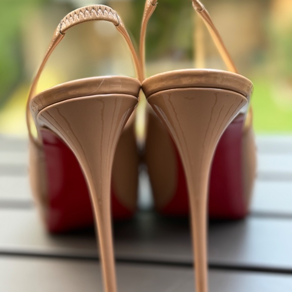 Christian Louboutin - Slingback Heels - size 40 - Picture 4 of 6